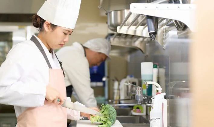 調理補助｜初心者でもOKの求人が豊富！のイメージ