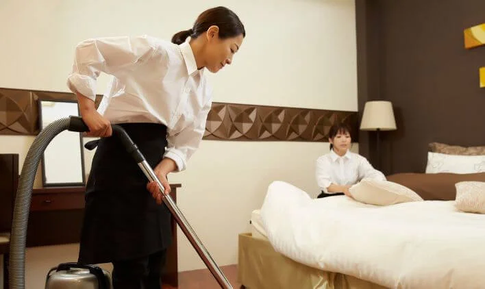 清掃・裏方業務のイメージ