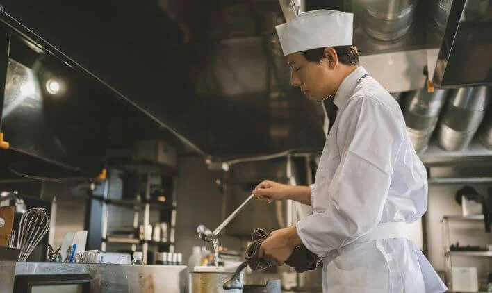 調理｜リゾートバイトで調理スキルアップのイメージ