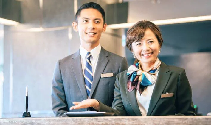 フロント・ベルスタッフのイメージ