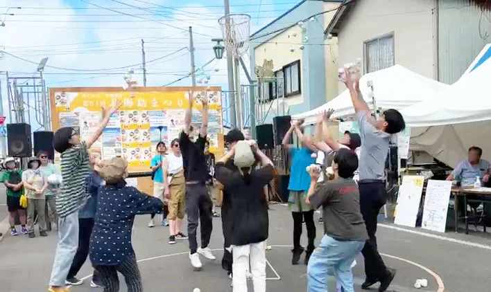 みんなで祭りに参加しました！のイメージ