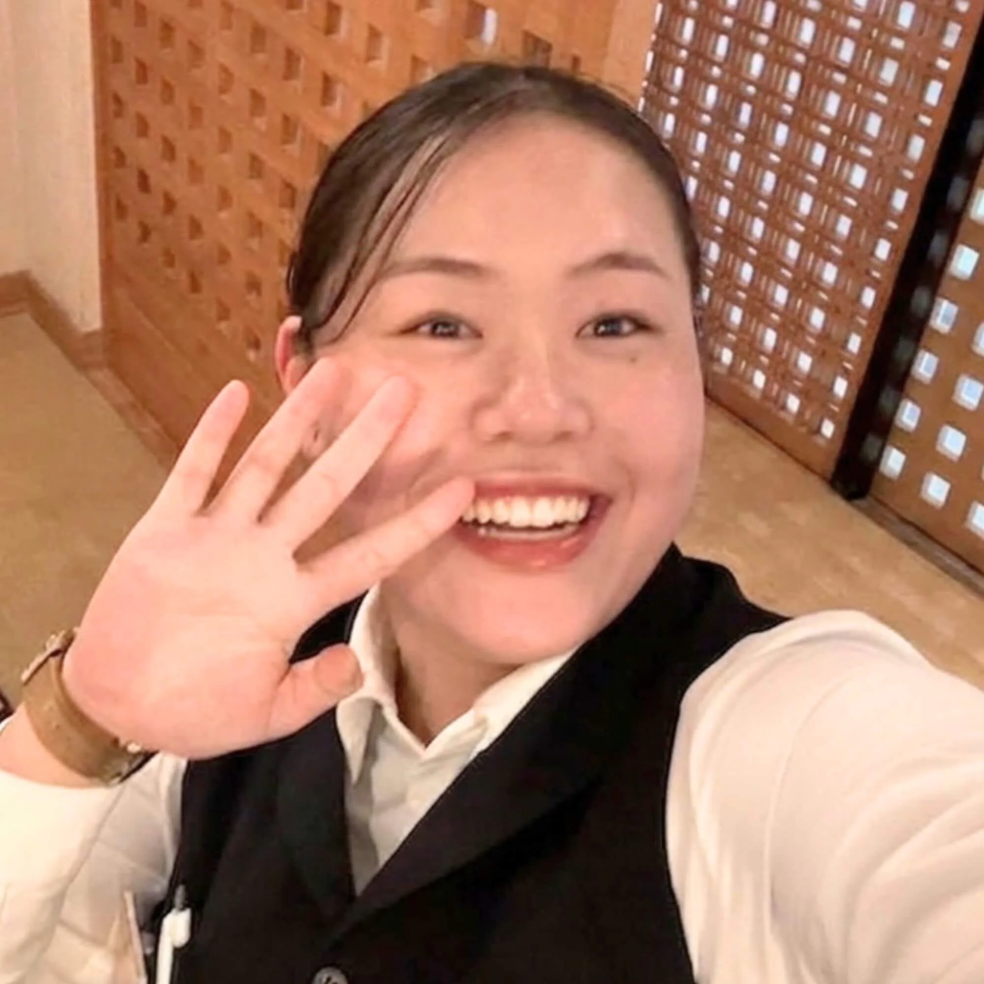 スタッフプロフィール