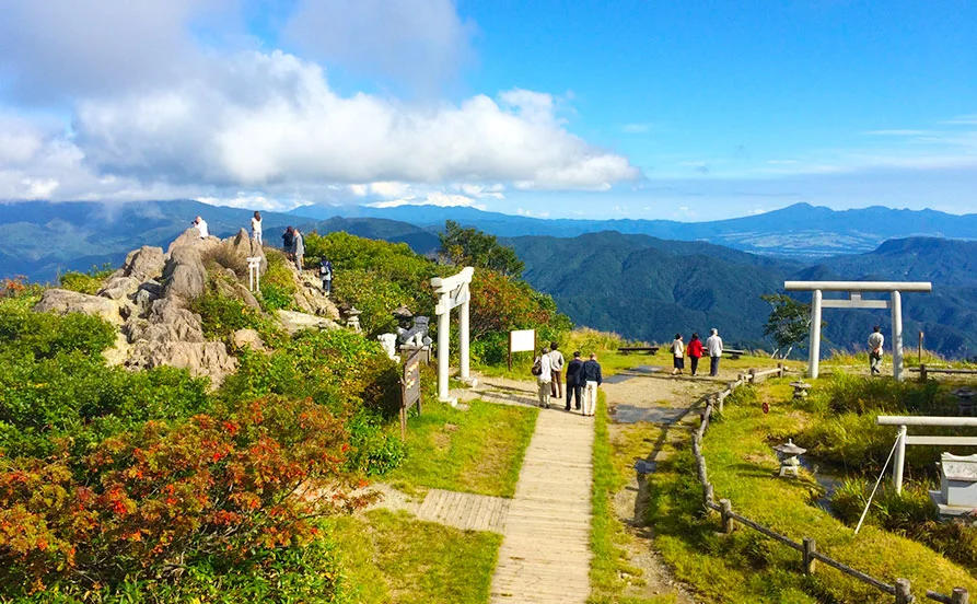 駅までの無料送迎バスあり！アクセス安心◎豊かな自然に包まれた 水上高豊かなリゾートホテルで働くチャンス✨