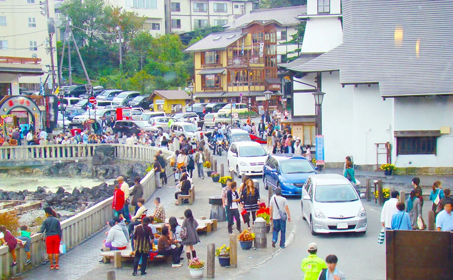 ＼高時給 裏方求人／創業百年以上の歴史ある旅館【草津♨】周辺にコンビニあり☆便利な環境／個室寮完備😊