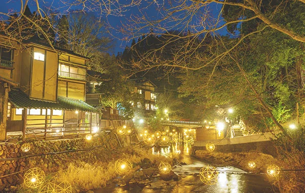 何もない贅沢を提唱する趣あるお宿！マイナスイオンたっぷりの環境で秋のリゾートバイト♪