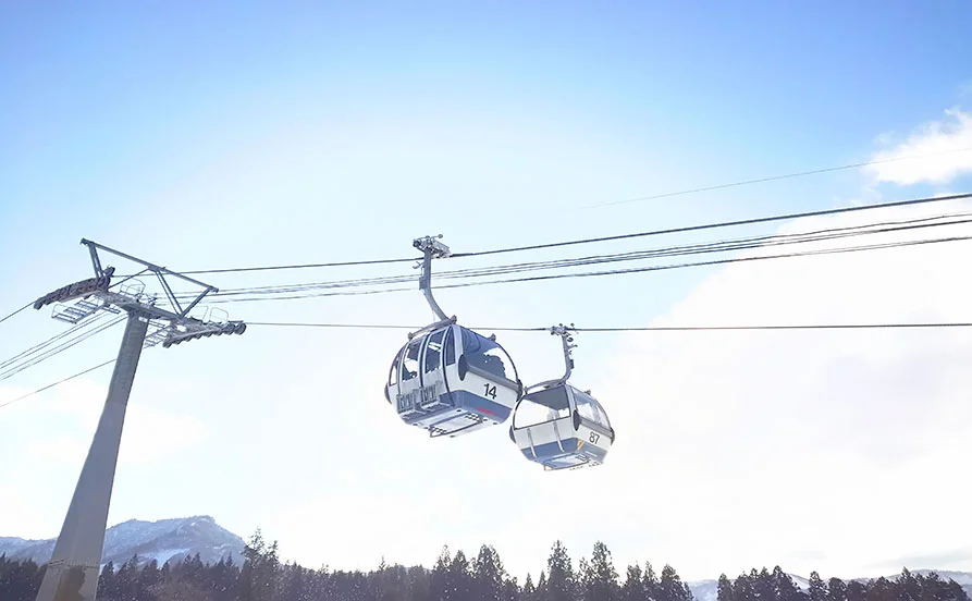 新潟県の越後湯沢☆レストランホールのお仕事❗館内寮にはWi-Fi完備◎