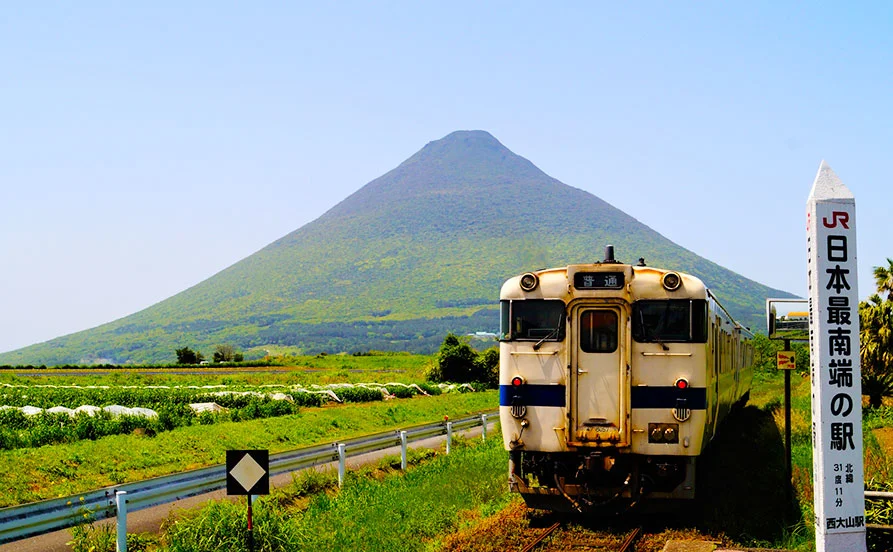 仕事上の持参物ほぼゼロでOK👌 指宿の人気老舗ホテルで海を感じながら働こう☆