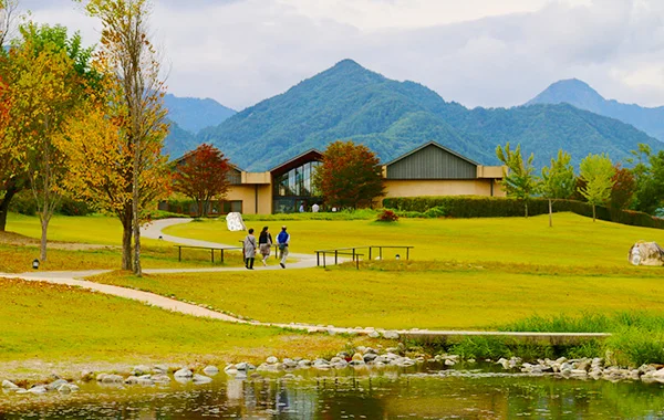＼夏にピッタリ／新緑輝く安曇野エリア✨リゾートバイトで満喫しよう！オフはおいしいグルメと爽やかな空気でリフレッシュ🤗