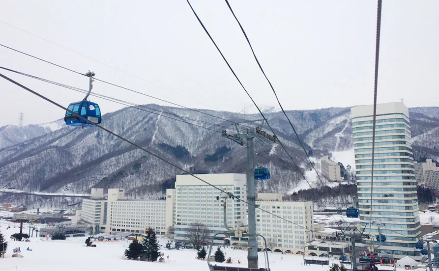 HP用スライダー画像2（右上）