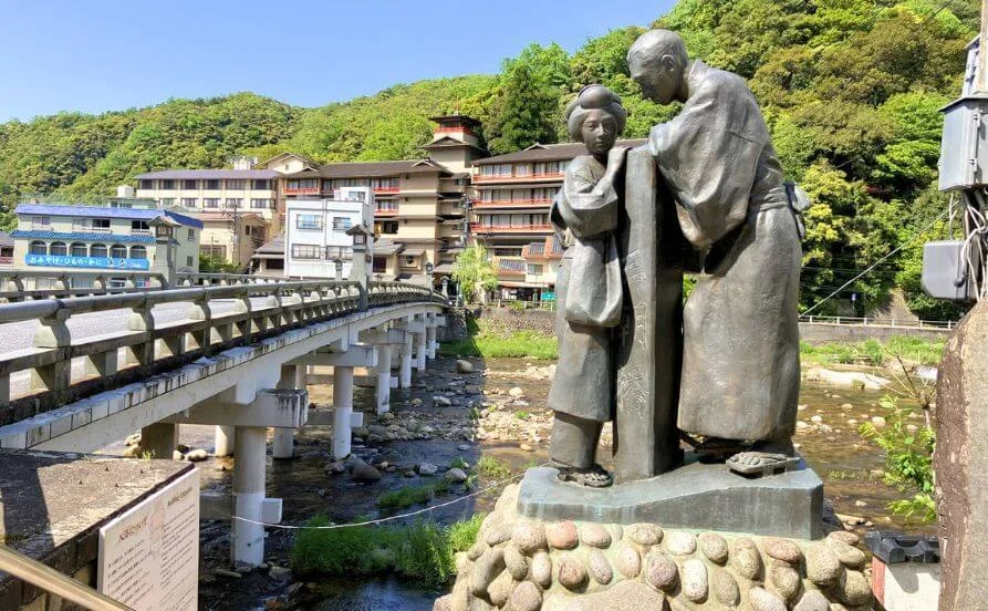 高時給1,600円！きれいな和室寮【8月スタート】休日には温泉入浴もOKです！周辺にはお店も多く買い物しやすい