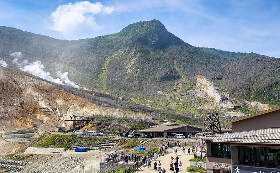 ＼語学力を活かせる箱根案件／上質なホテルでスキルアップ💁食費＆寮費無料！さらに高時給♪