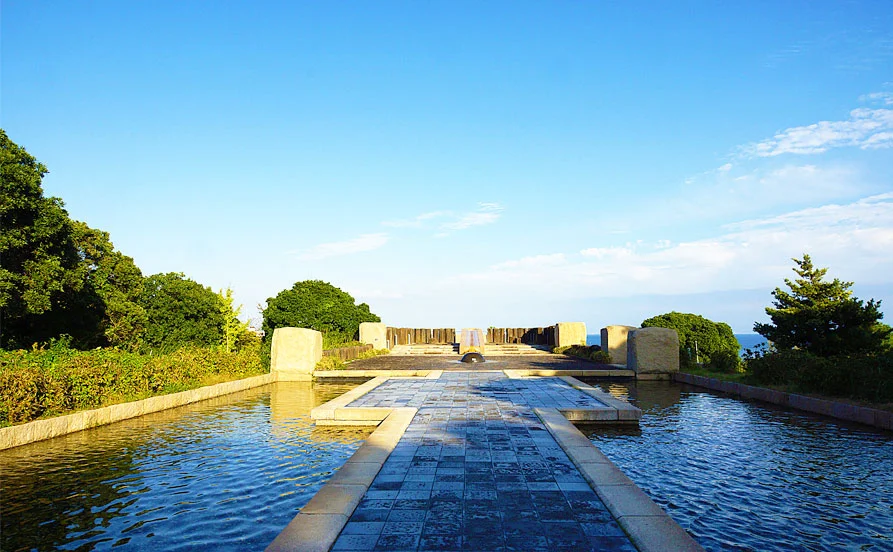 朝が苦手におすすめ☆午後からの通しシフト【人気の離島🌴淡路島】10月スタートのリゾートバイト