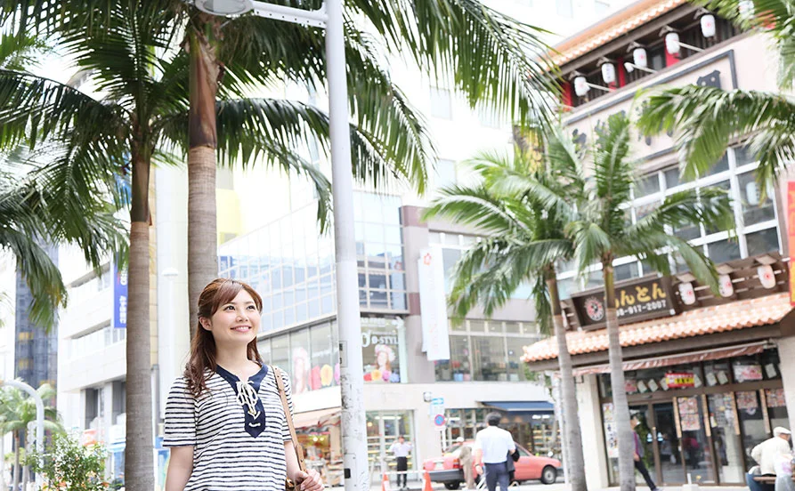 【通い勤務】人気の那覇エリアで働くチャンス！シフトも通し勤務♪お早めにご応募ください✨