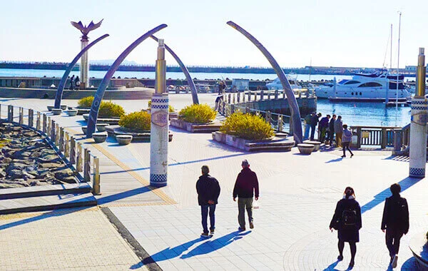 高時給✨短期間でがっつり稼げる♪海を臨む絶景のロケーション☆静岡県熱海！コンビニ徒歩圏内！
