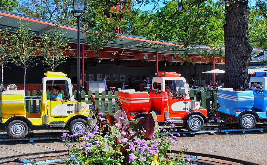 ＼北軽井沢／ファミリー層に大人気☆大自然に囲まれたホテルに併設する遊園地でリゾートバイト【寮費無料✨個室】