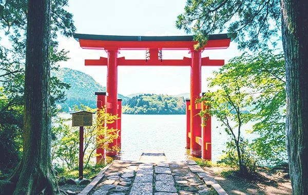 まかない2食付き♪目の前には箱根連山がそびえる、自然に囲まれたエリアで9月開始のリゾートバイト！