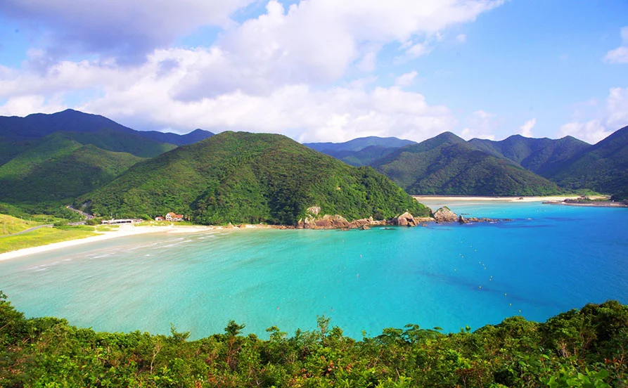 移住先として大注目！五島【海目の前のホテルで高時給住み込みバイト★】友人同士＆カップル応募OK