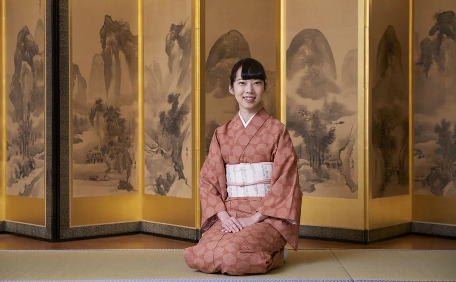職場環境良好😊秋に働くなら城崎温泉がおススメ🙌通し勤務でオンオフめりはり♪9月中の採用で2万円のボーナス支給あり