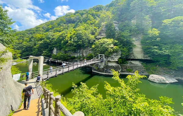 賄いが好評の大型旅館でのお仕事❗英語を使って働けます💁♂️温泉にも毎日入れちゃう♪