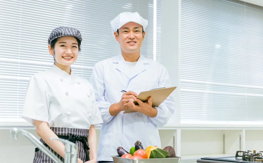 ＼静岡の西伊豆／今から働けるリゾートバイト♪寮は海が近い👀！海好きな方にピッタリですよ！