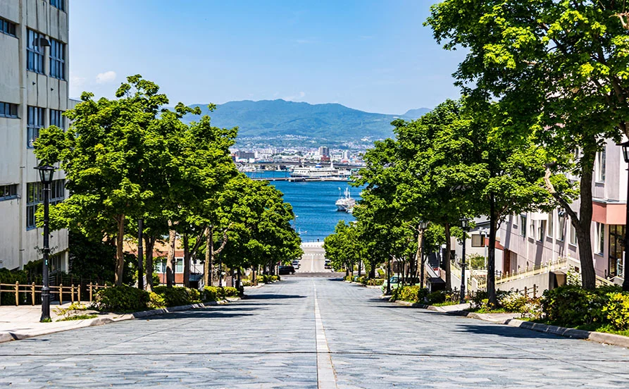 津軽海峡目の前！珍しい函館の求人の募集🙌秋からリゾートバイトしたい方におすすめ！【完全個室寮】
