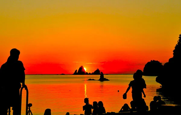 ＼時給1,500円で安定収入／元気に働ける方お待ちしてます💪生活コストを抑えやすい、個室寮＆3食付きの好条件✨