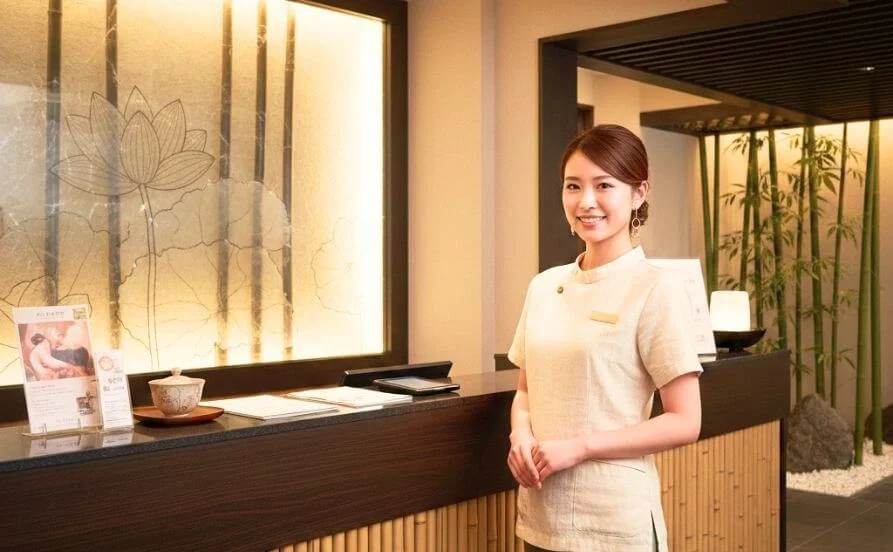 語学が活かせるラグジュアリーホテルでの珍しい通し勤務！三重県内高時給のお仕事です☆