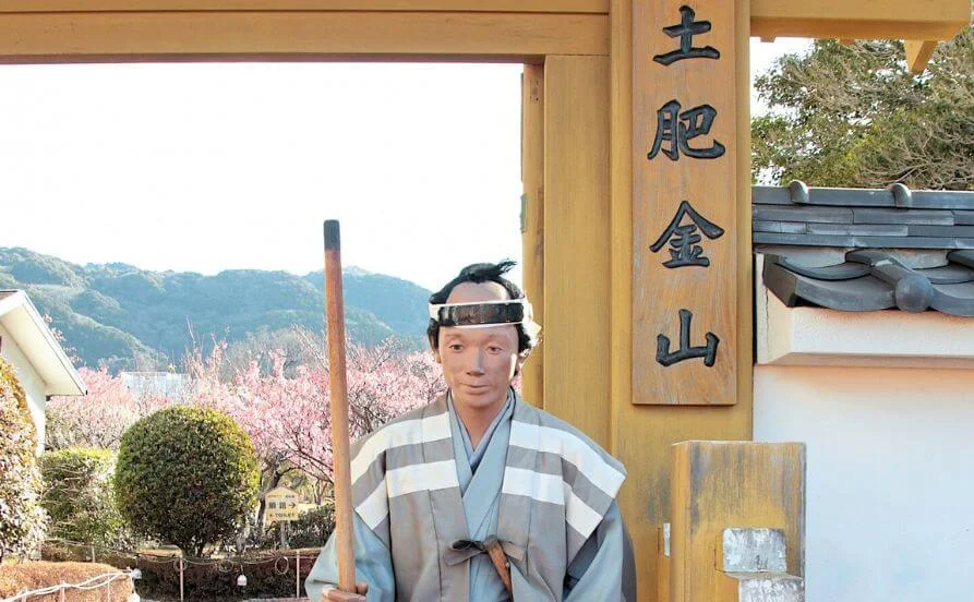 【周辺便利！海も近い😊👍】寮は個室！しかも0円✨食事支給はございませんが、勤務日1日あたり600円（1食300円×2）の食費支給があります🔥