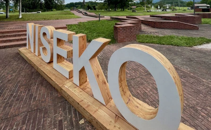 HP用スライダー画像2（右上）