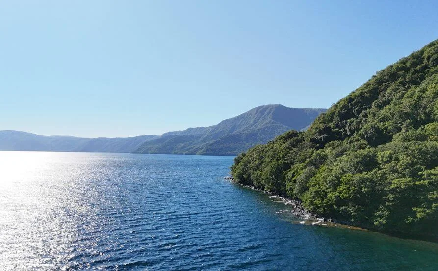 毎日のごはんが美味しいと好評😊👍《寮費無料✨寮まで徒歩1分》毎日温泉に入れる特典つき♪