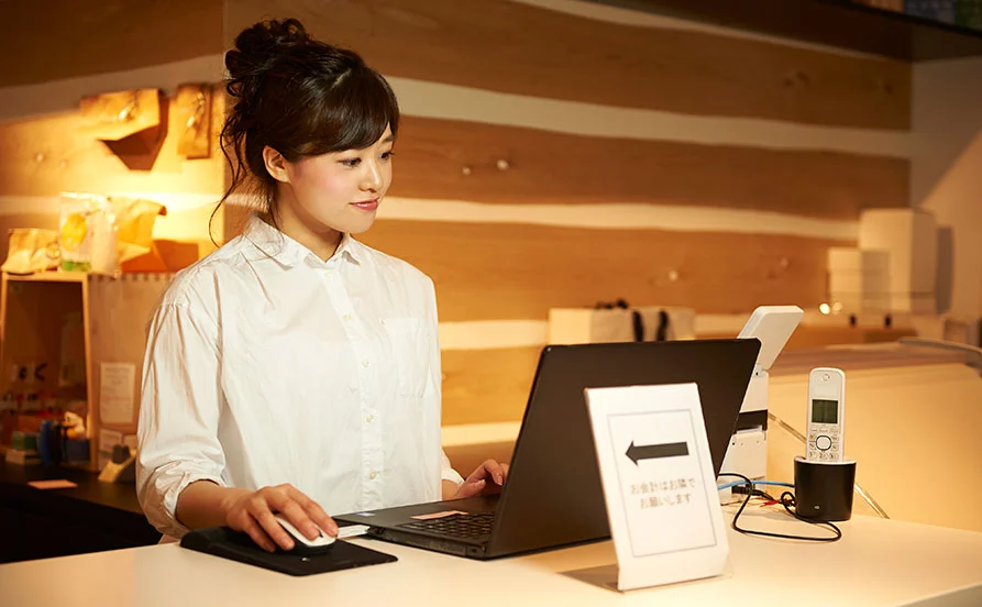 【通い勤務】2025年秋に新オープン✨箱根のラグジュアリーホテル求人でました☆未経験者の応募OK！