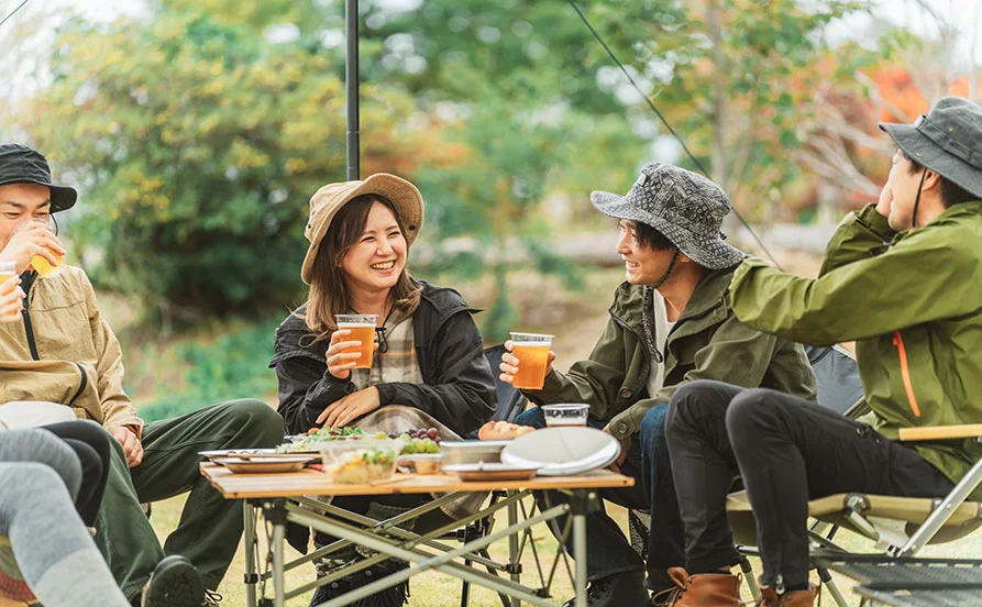 🏕グランピング施設でリゾートバイト【山梨🌳八ヶ岳】真面目でコツコツ作業好きな方おすすめ☆清掃のお仕事