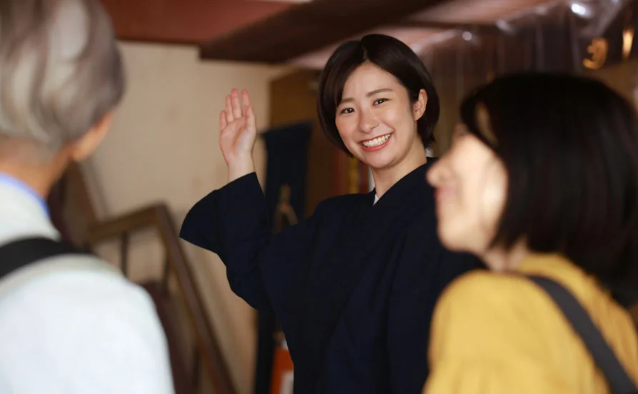 ＼デザインで柄も選べます✨／簡易和装でお仕事！竹林に囲まれた一軒宿【箱根】9割が海外ゲスト！語学を活かせる★寮はアパートタイプで周辺環境も抜群