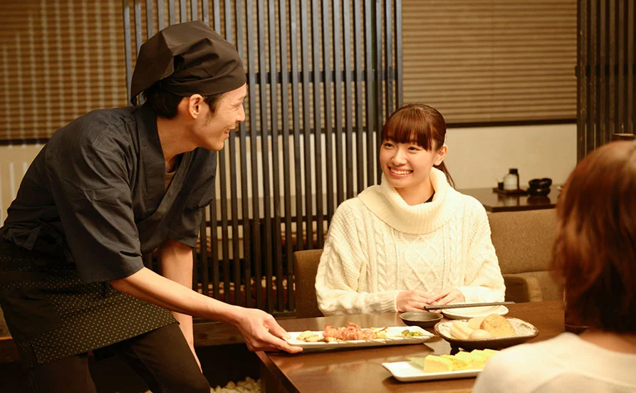 温泉入浴OK／個室寮／コンビニ・スーパー徒歩圏内！生活環境◎【人気条件そろってます✨】外湯巡りが楽しめる野沢温泉で語学力を活かせるリゾートバイト