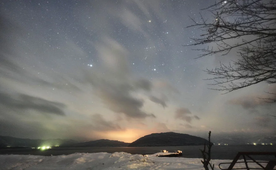 《まかない無料》Wi-Fi完備の個室寮で動画やSNSもサクサク✨女将さんの優しさが支えになる💕奥入瀬渓流の入り口にある源泉宿