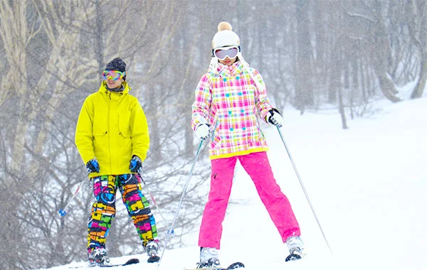 ＼毎日3食付き／関西最大級のスキー場が目の前のお宿❄スキー・スノボ用品レンタル無料⛷【兵庫県 ハチ北】