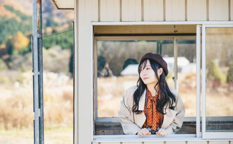 【働きやすい環境です】毎日ご飯が格安で食べられるの最高✨お風呂は温泉です！寮は個室😊鳥羽湾を一望できるホテル✨最短1ヶ月から勤務可能！