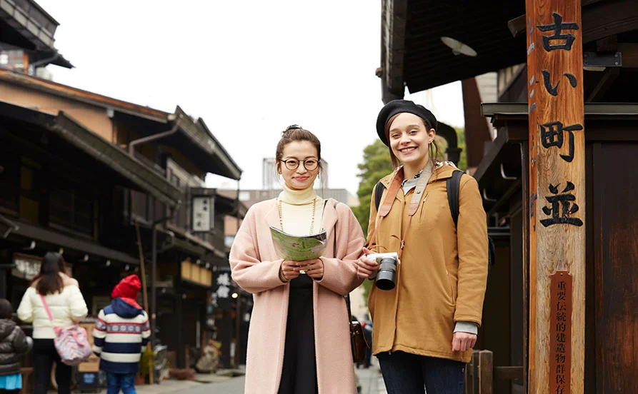 宿泊客の9割が外国人の人気旅館✨岐阜県高山の和モダンな小規模旅館でリゾートバイト☆館内寮で大浴場も利用できちゃいます！