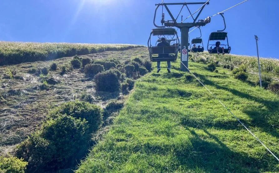 《寮きれい！完全個室✨》情熱ある旅館さん😊👍コンビニまで徒歩圏内で便利です。出勤日は2食(昼・晩)無料で食べられます