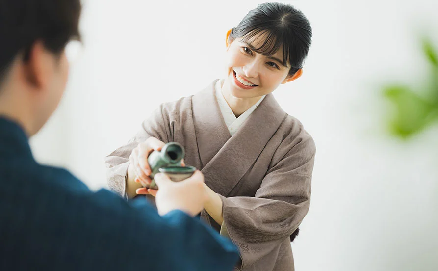 語学力活かせる★風情溢れる岐阜県飛騨高山♪純和風宿で仲居さんのお仕事です