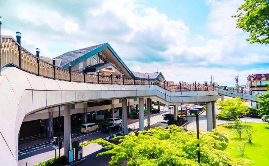 《海外のお客様からも人気！》スタッフ同士の仲がいいのでストレス少なめ👍これまでの英語スキルを活かしてリゾートバイト💕人気の通しシフトです