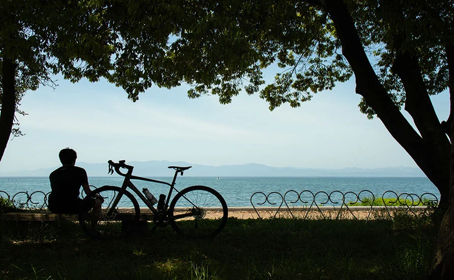 リゾートバイトでは珍しい🙌＼イヤリングカラー・タトゥーOK👌／人間関係良好の周辺環境◎【琵琶湖】