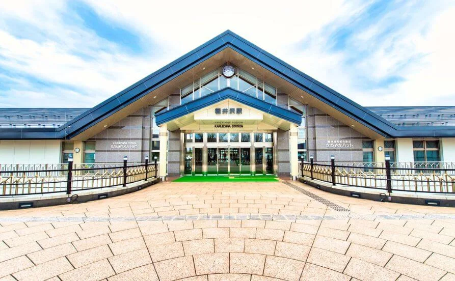 🔰経験なくてもOK🔰買い出しの送迎バスの利用もできます！車持ち込みもOK😊👍年代幅広く、ご応募大歓迎🙌