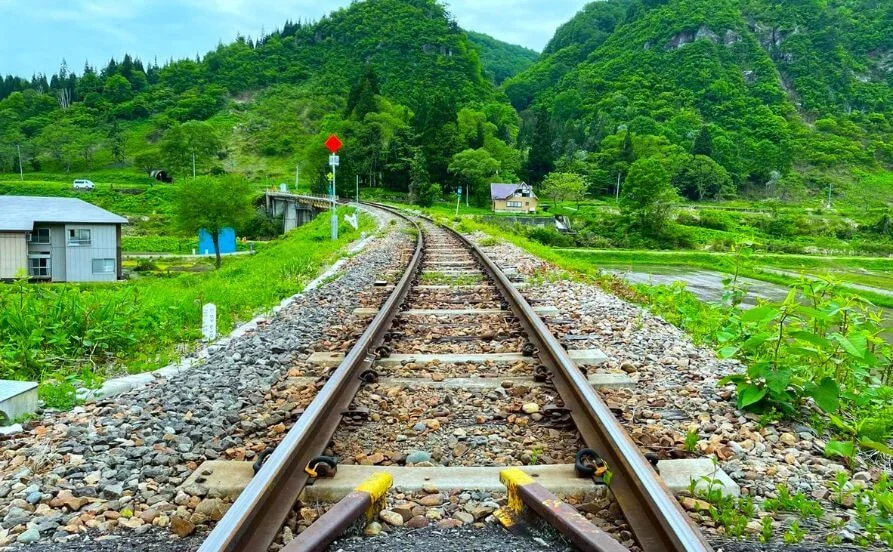 福島県☆会津芦ノ牧♨温泉好き必見！《 毎日温泉に入れる特典つき》大型旅館で11月スタートのお仕事《個室寮》