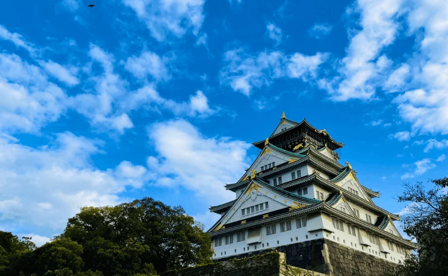 通いOK✨お気軽にお問い合わせください。10月スタート！お出汁の香りに包まれてリゾートバイト【大阪のレア求人】