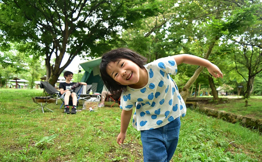 ＼子供好きにピッタリ／未経験者歓迎☆短期リゾートバイト 【八ヶ岳のグランピング施設】子どもたちと一緒に体を動かしながら働ける環境😊✨