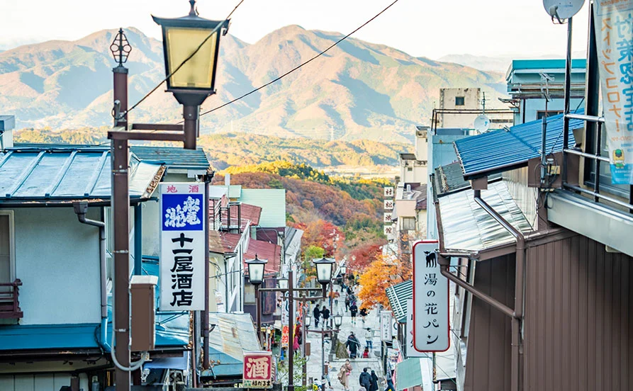 【通い勤務】伊香保温泉を代表する老舗旅館でリゾートバイト◎接客経験を積みたい方にもおすすめ