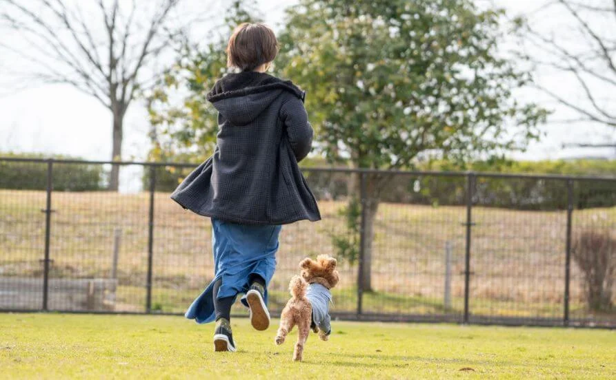 ＼満了率◎／人気のカフェスタッフ求人【好条件】自転車貸出あり／人気の客室寮でTV・WiFiつき