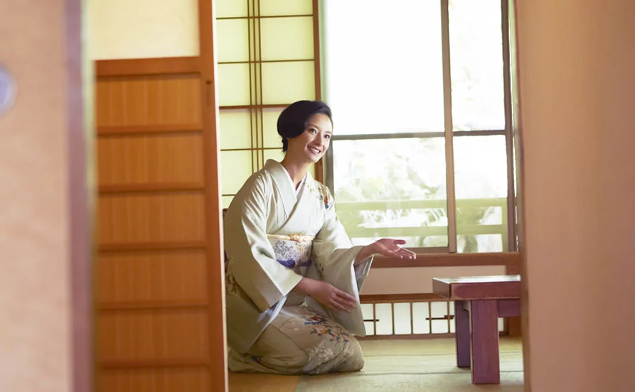 未経験者歓迎🙌湯河原にあるお宿で仲居さんのお仕事！温泉にも入れるので、オフにはリフレッシュ✨