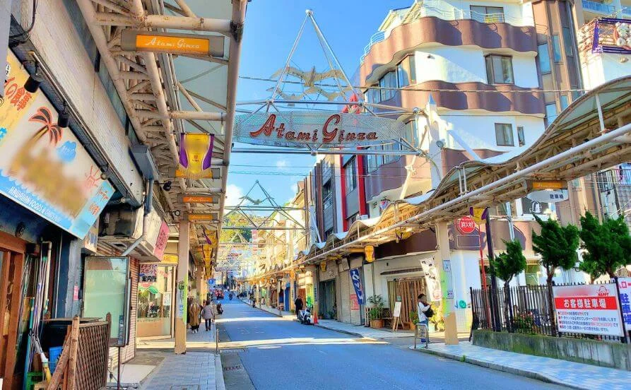 休日は都心に遊びに行けちゃう◎【1ヶ月だけリゾートバイトもOK】徒歩圏内にお店も駅もあって快適な周辺環境✨